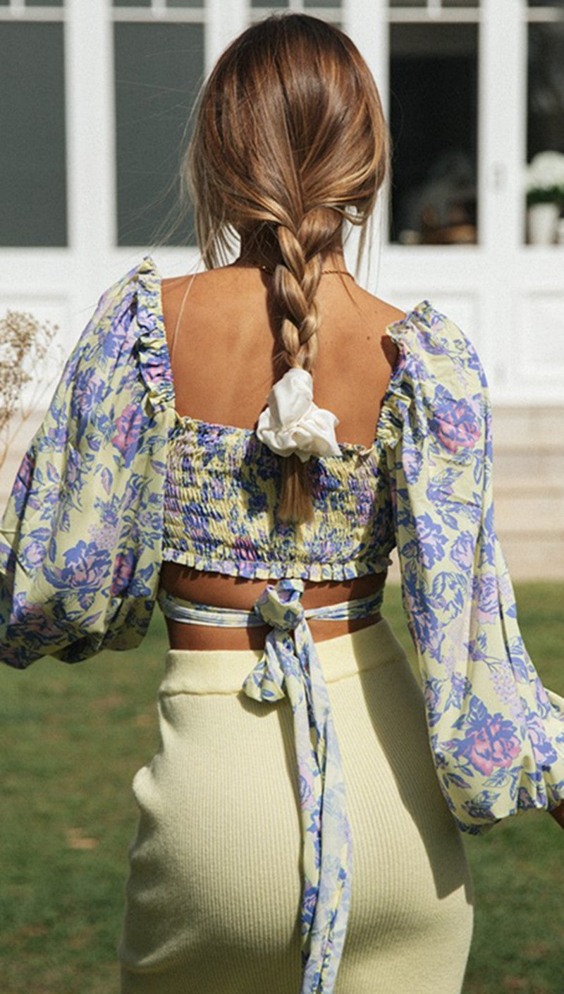 Long Sleeves Cropped Floral Tie Blouse