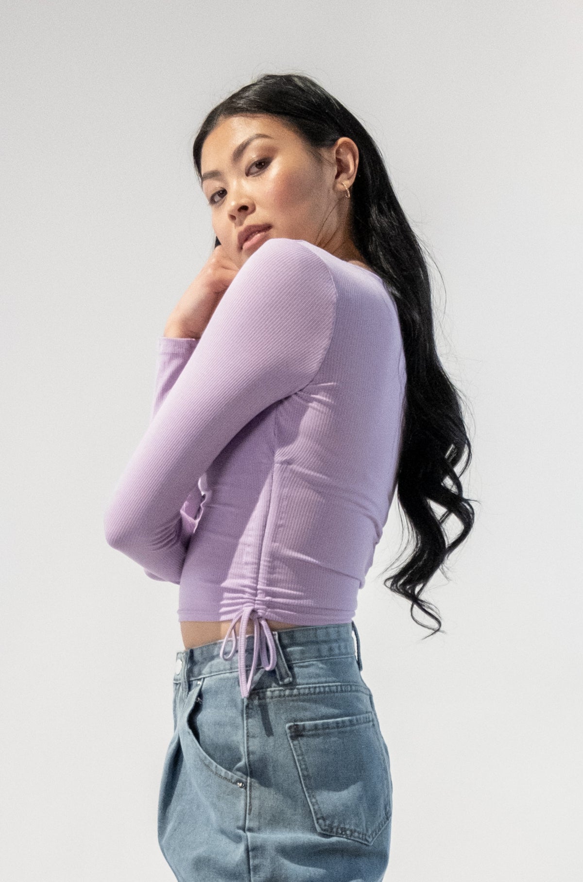 Ribbed Long Sleeves Top w/ Ruched sides